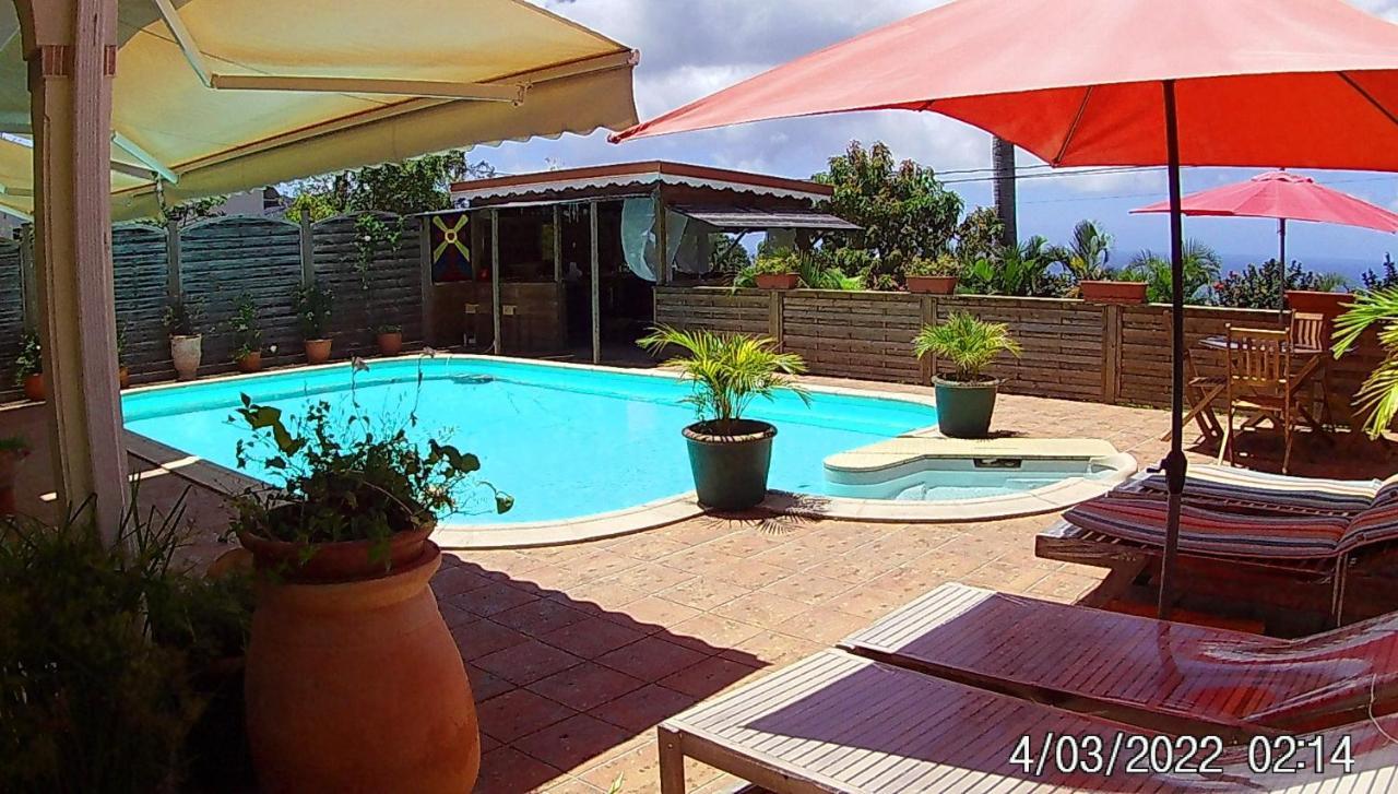 Agreable Chambre D'Hotes, Sdb, Piscine, Carbet Cuisine. Saint-Claude Kültér fotó